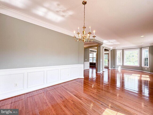 Building Photo - 22827 Oakgrove Rd