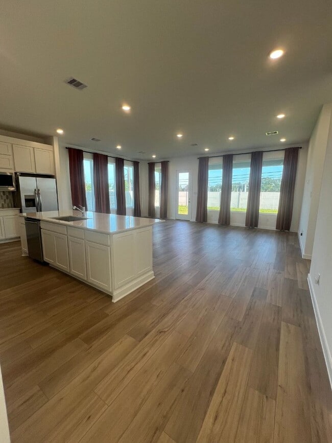 Building Photo - 4504 Centennial Ridge Dr