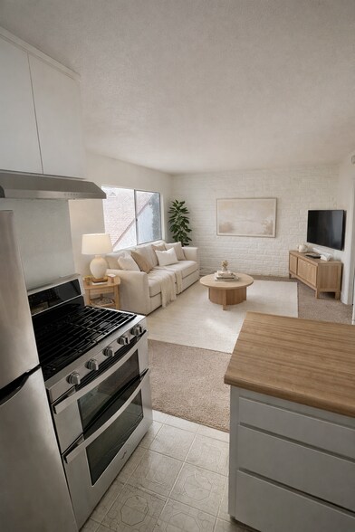 Building Photo - 265 La Veta Ave