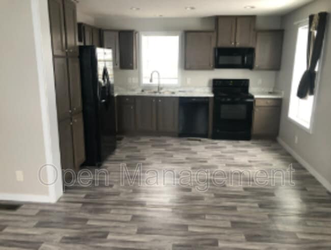 Building Photo - 2700 Brookpark Rd