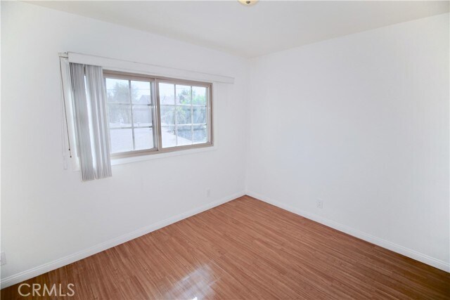 Building Photo - 6951 Simpson Ave