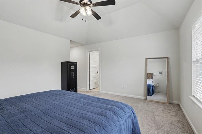 Building Photo - 12812 NW 141st Cir