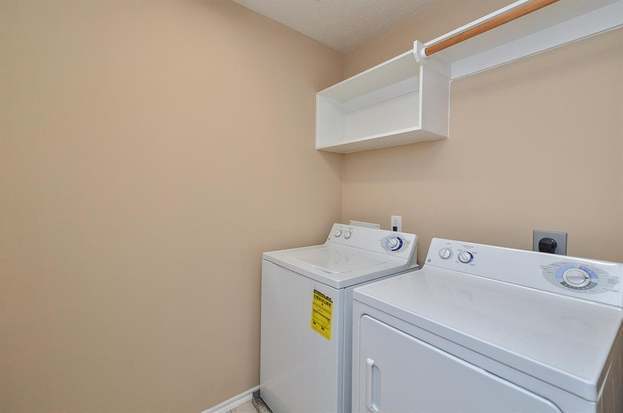 Building Photo - 14306 Mirkwood Ln