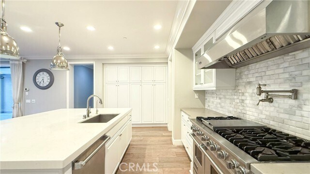Building Photo - 121 Sunset Cove
