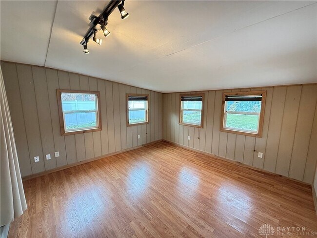 Building Photo - 3641 Maxton Rd