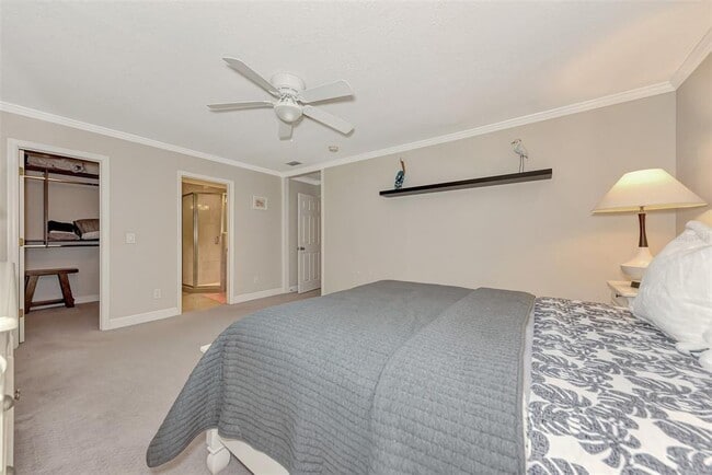 Building Photo - 1894 Loma Linda St