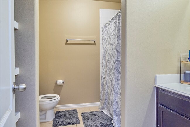 Building Photo - 26418 Green Heron Dr