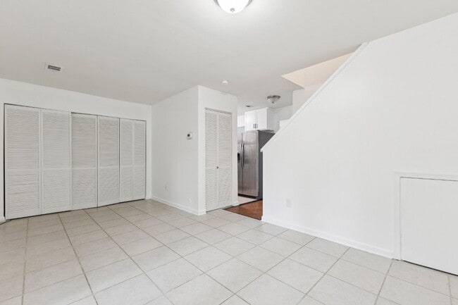 Building Photo - 9520 Mooregate Ct