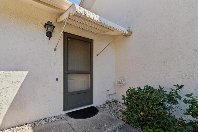 Building Photo - 3280 37th Way S