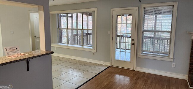 Building Photo - 201 Reeves Creek Way