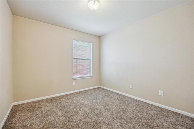 Building Photo - 3813 Bandice Ln
