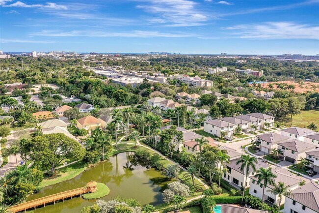 Building Photo - 1427 SW 23rd St