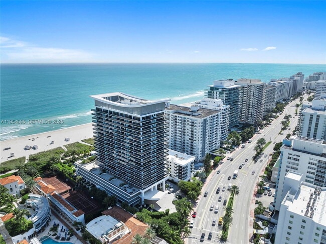 Building Photo - 5875 Collins Ave