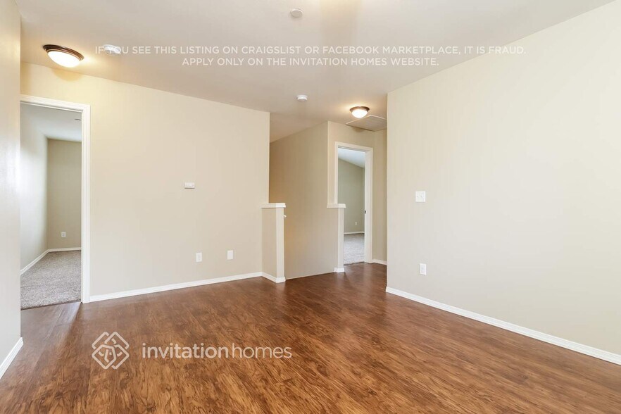 Building Photo - 18112 111th St E