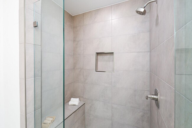 Building Photo - 9903 Bijan Dr