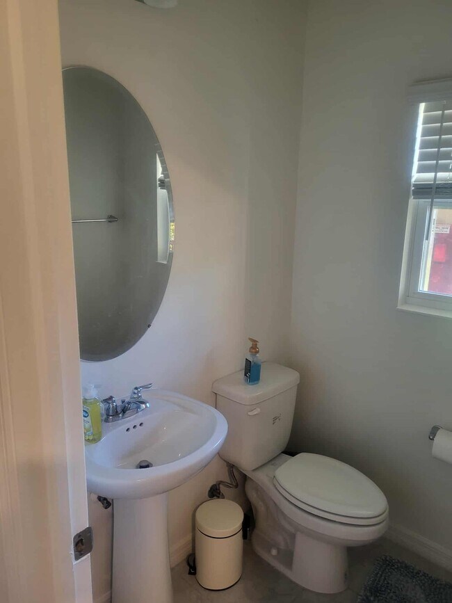 Building Photo - 15060 Caspian Tern Ct