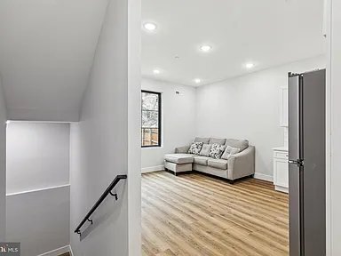 Building Photo - 1840 N Gratz St