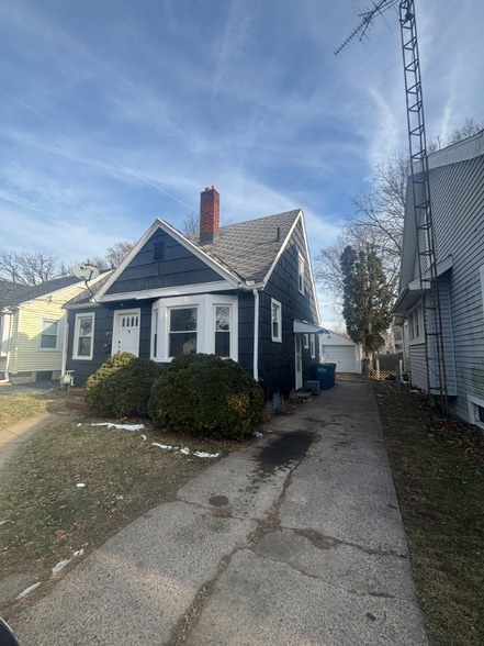 Building Photo - 4340 Asbury Dr