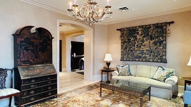 Building Photo - 415 Commonwealth Ave