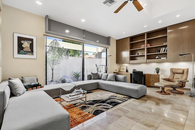 Building Photo - 71000 Los Altos Ct