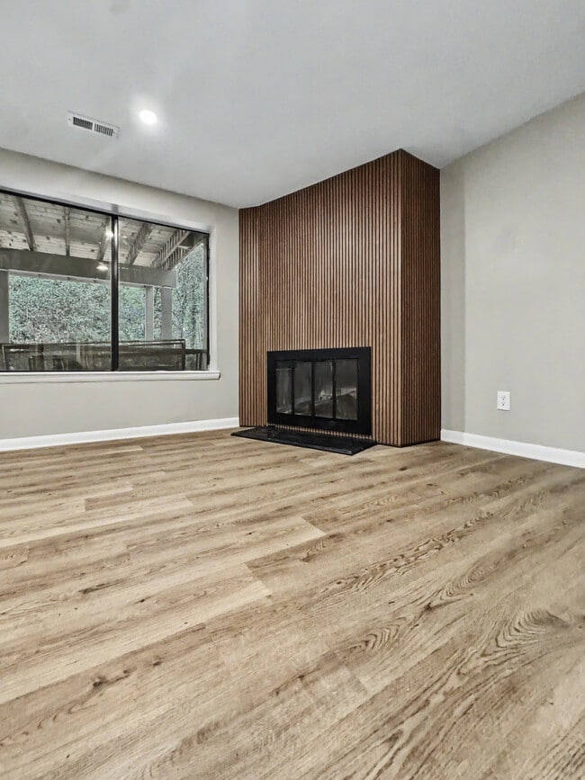 Building Photo - 274 Mariners Cir