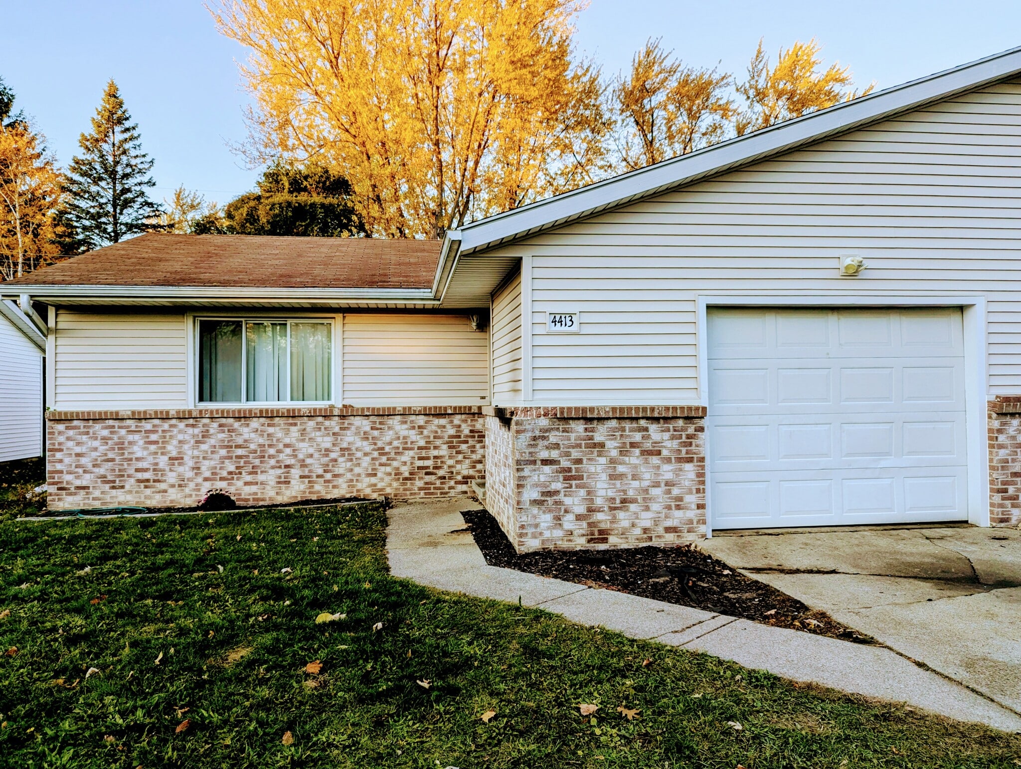 Building Photo - 4413 E Patrick Rd