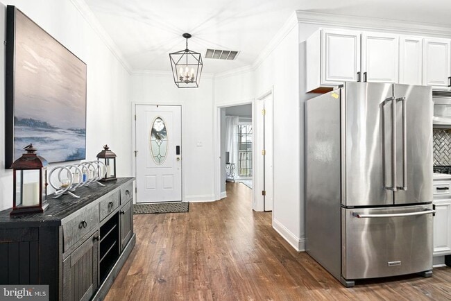 Building Photo - 536 W Montgomery Ave