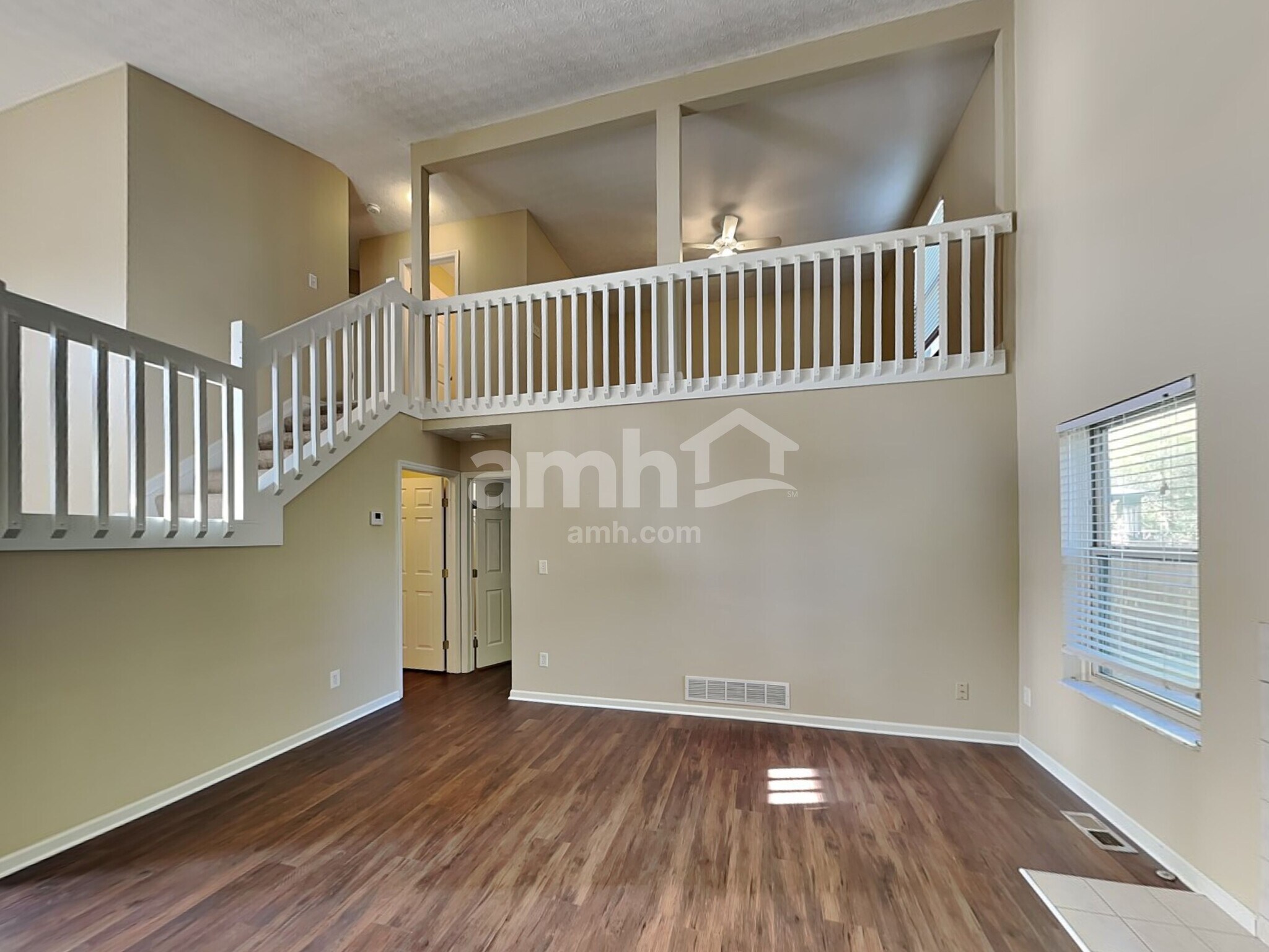 Building Photo - 5444 Winchester Cathedral Dr
