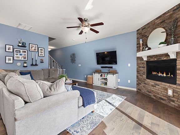 Building Photo - Build Equity While Leasing - Lease and Own...