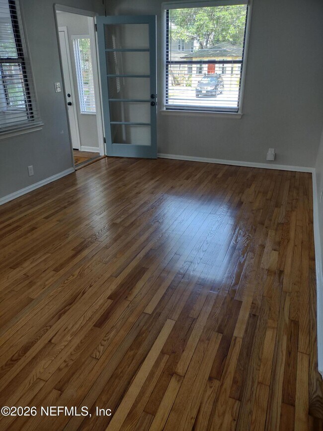 Building Photo - 1552 Naldo Ave