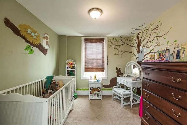 Building Photo - Charming 3BR / 1 BA Home Near F&M With Private Yard