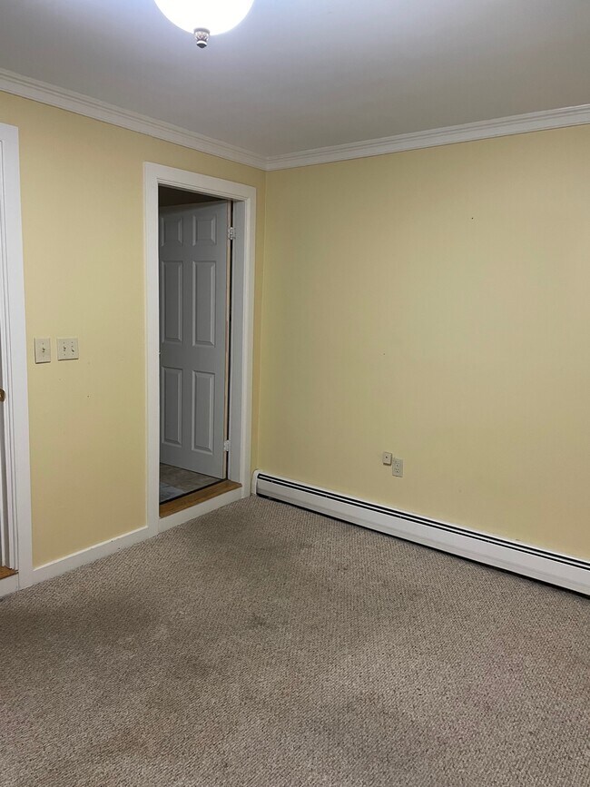 Building Photo - 17 Walker St