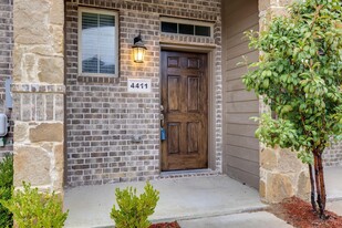 Building Photo - 4411 Samarth St