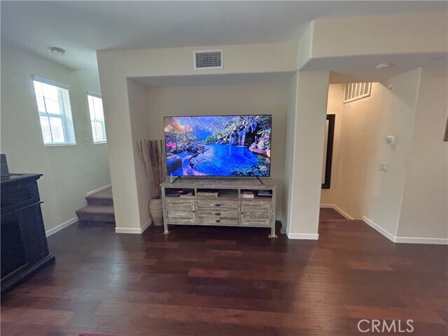 Building Photo - 17871 Shady View Dr
