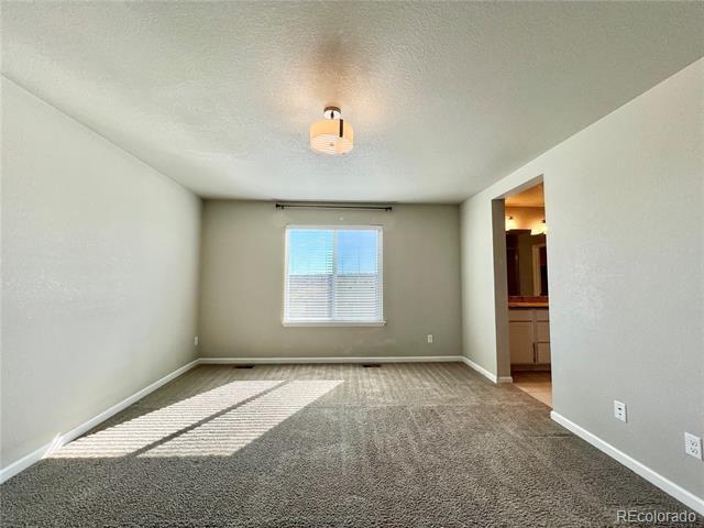 Building Photo - 11840 Dodworth St