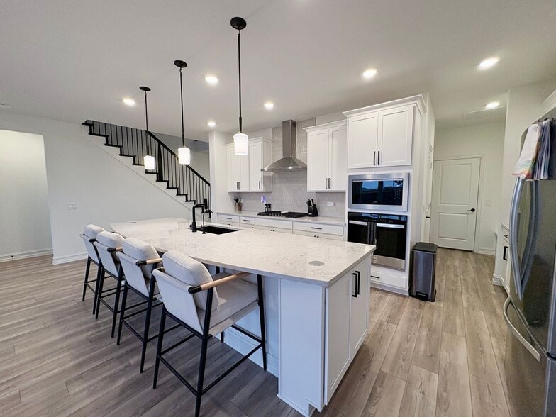 Building Photo - 1505 Isaac Dr