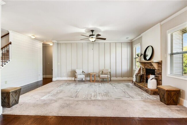 Building Photo - 6135 Formosa Ln