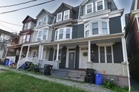 Building Photo - Spacious 3 Bedroom on Harris