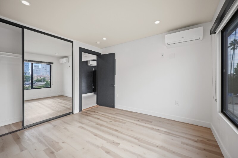 Building Photo - 1139 Bellevue Ave