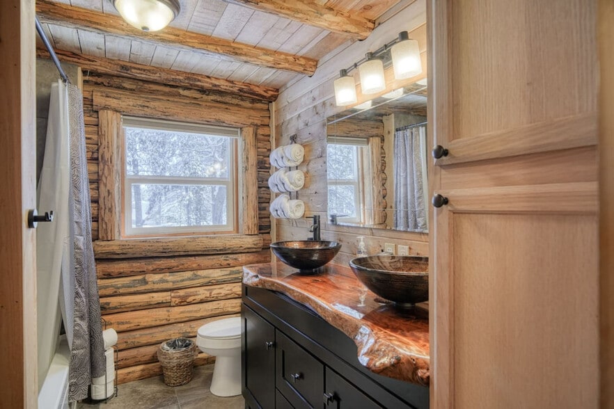 Building Photo - 3980 Bootjack Dr
