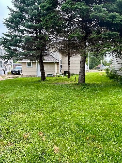 Building Photo - 606 5th Pl SE