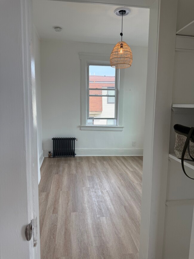 Building Photo - 342 E Westfield Ave