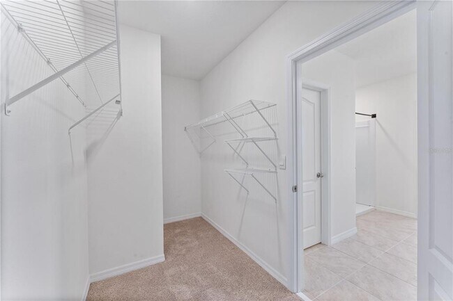 Building Photo - 5038 Foxglove Cir