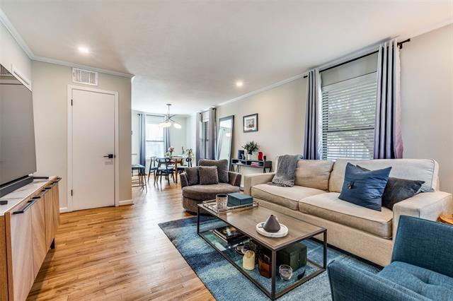 Building Photo - 4924 Lahoma St