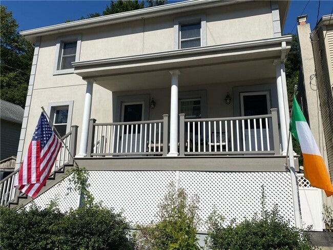 Building Photo - 382 Piermont Ave