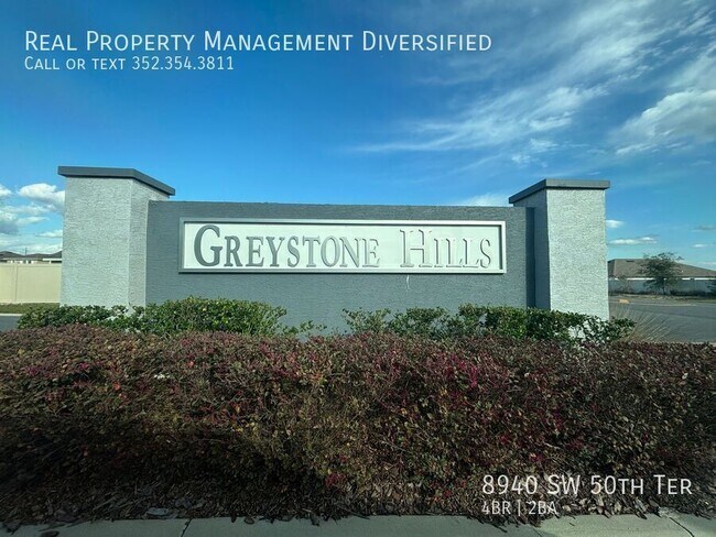 Building Photo - 8940 SW 50th Ter