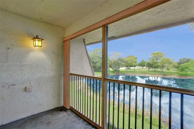 Building Photo - 3515 NW 94th Ave