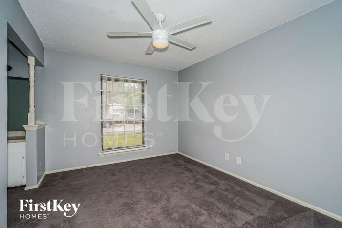 Building Photo - 1302 Greencove Dr