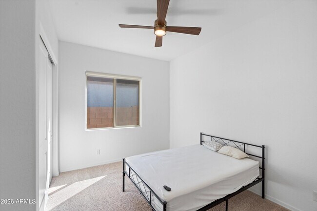 Building Photo - 10812 E Tesla Ave