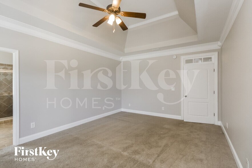 Building Photo - 137 Nettie Ln
